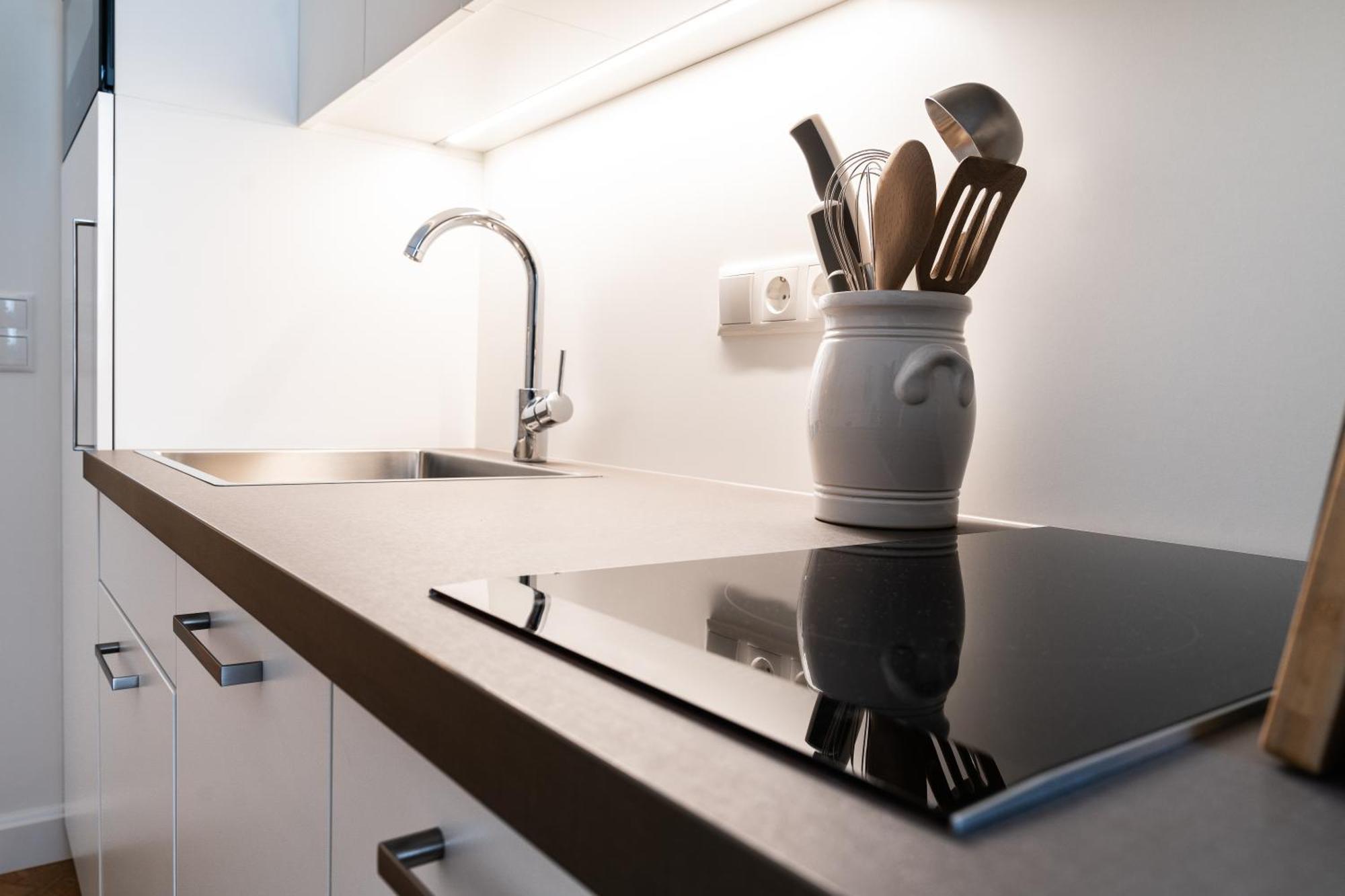 Twenty Five - Work & Life Apartments Amstetten Bagian luar foto